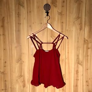 Boutique Boho Red Tank top with Fun Detailing 💋